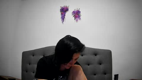 Mikyloveu online show from 06-16-26, 05:59