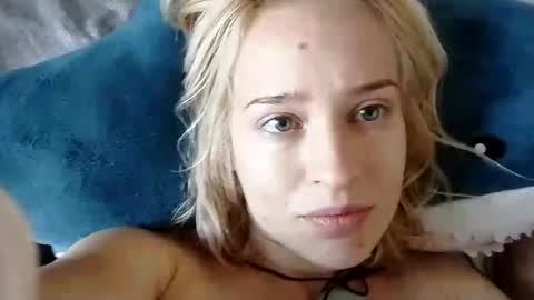 Snapshot of mila_420 chatting on 09-23-25, 07:55 Mila 420 online show from 09-23-25, 07:55