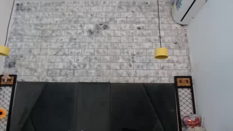 mila_adamss online show from 12-05-25, 11:30