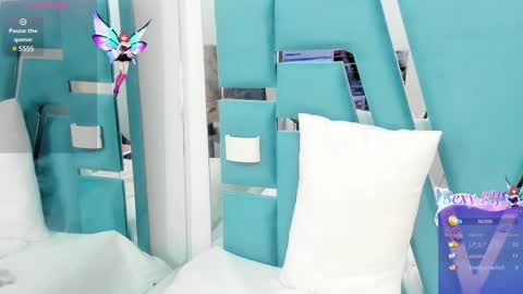 Snapshot of mila_clum chatting on 12-04-24, 10:19 Camila online show from 12-04-24, 10:19