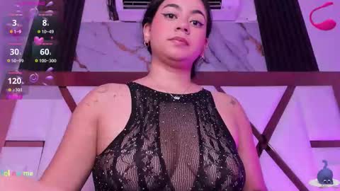 Snapshot of mila_clum chatting on 10-23-25, 07:01 Camila online show from 10-23-25, 07:01