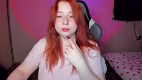 Snapshot of mila_foxxxy chatting on 03-09-25, 12:09 Mila shy sensual person online show from 03-09-25, 12:09