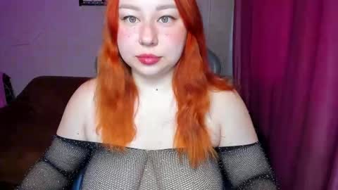 Snapshot of mila_foxxxy chatting on 09-18-25, 08:05 Mila shy sensual person online show from 09-18-25, 08:05