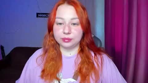Snapshot of mila_foxxxy chatting on 09-19-25, 08:16 Mila shy sensual person online show from 09-19-25, 08:16