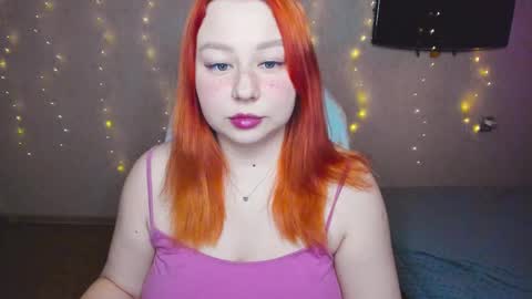 Snapshot of mila_foxxxy chatting on 02-24-26, 08:01 Mila shy sensual person online show from 02-24-26, 08:01