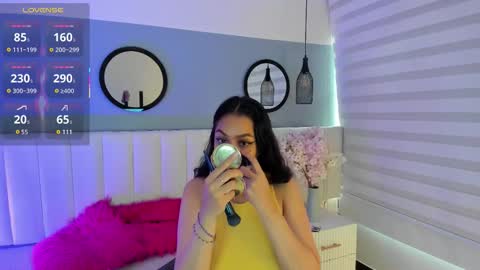 mila_hank online show from 11-26-25, 12:17
