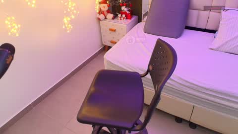 Milena  online show from 12-26-24, 11:21