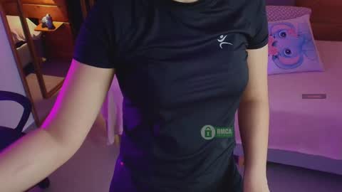 Milena  online show from 01-17-26, 11:04