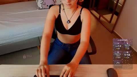 Snapshot of mila_kiitty chatting on 02-26-26, 11:20 Milena online show from 02-26-26, 11:20