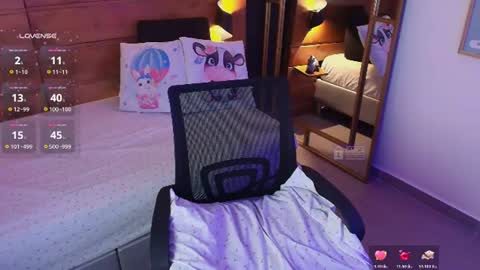 Milena  online show from 06-26-26, 11:25