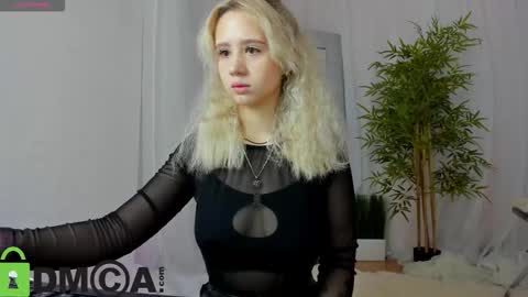 mila_kinor online show from 09-27-25, 12:26
