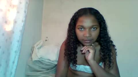 mila_lunah online show from 04-30-26, 06:20