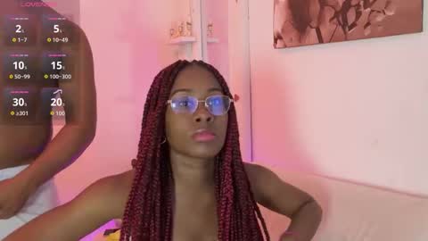 Mila  Max online show from 11-22-25, 12:04