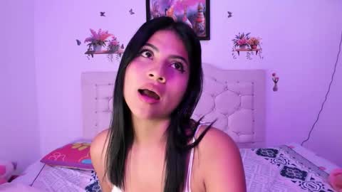 laura online show from 11-20-25, 05:18