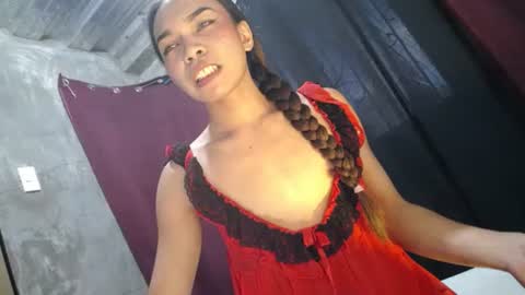 Snapshot of mila_seductressxx chatting on 06-12-26, 01:04 mila_seductressxx online show from 06-12-26, 01:04