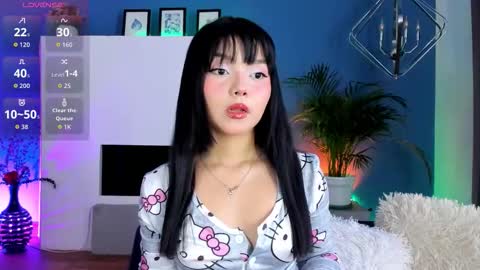 Snapshot of mila_shay chatting on 03-15-26, 11:49 Mila online show from 03-15-26, 11:49