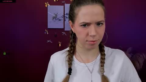 Sweet Mila online show from 01-10-26, 09:55