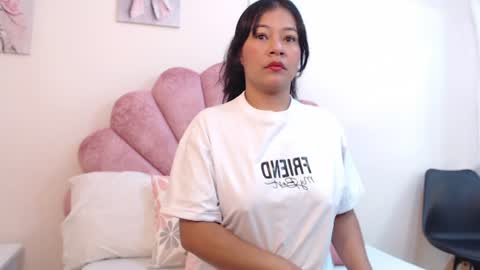 mila online show from 06-17-26, 11:12