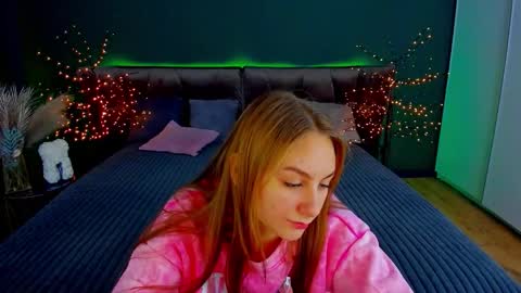 Milla online show from 11-14-25, 07:18