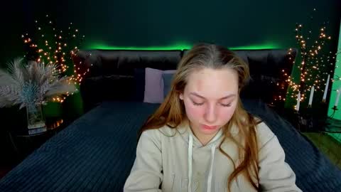 Milla online show from 01-19-26, 01:26