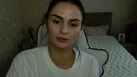 Snapshot of milaasweety chatting on 07-10-26, 02:19 Mila online show from 07-10-26, 02:19