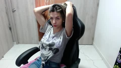milacoxx8819 online show from 02-09-25, 02:17