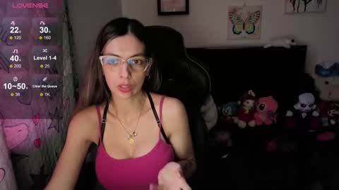 Snapshot of milacoxx8819 chatting on 09-26-25, 06:56 milacoxx8819 online show from 09-26-25, 06:56