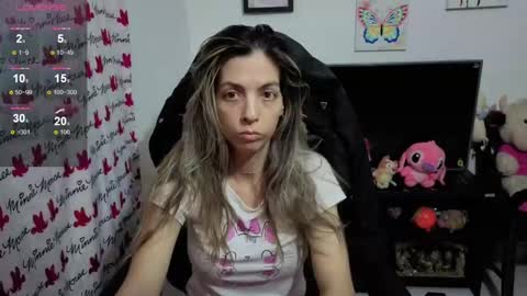 Snapshot of milacoxx8819 chatting on 10-04-25, 12:30 milacoxx8819 online show from 10-04-25, 12:30