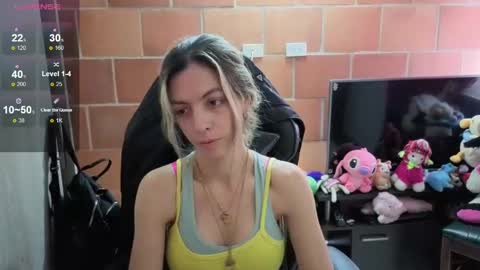 Snapshot of milacoxx8819 chatting on 10-07-25, 05:43 milacoxx8819 online show from 10-07-25, 05:43