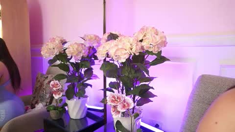 milacrave online show from 01-13-26, 11:37