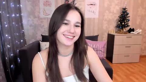 MilaDaisen online show from 12-21-24, 11:33