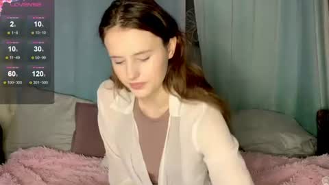 Mila online show from 06-15-26, 10:12