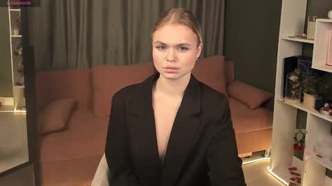 milafink online show from 02-24-25, 01:10