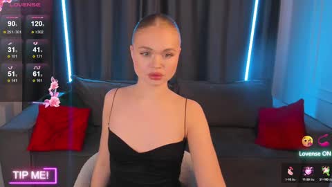 milafink online show from 03-10-25, 02:05