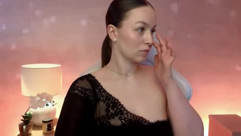 Mila Fleur online show from 05-22-26, 02:12