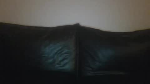 Snapshot of milagaborxx chatting on 10-15-25, 05:57 MilaGabor online show from 10-15-25, 05:57