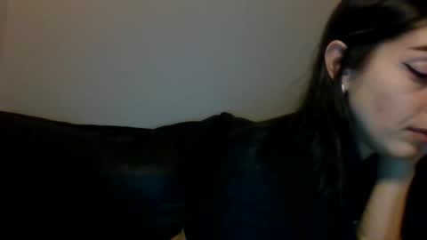 Snapshot of milagaborxx chatting on 11-12-25, 03:34 MilaGabor online show from 11-12-25, 03:34