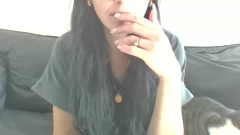 Snapshot of milagaborxx chatting on 01-19-26, 09:13 MilaGabor online show from 01-19-26, 09:13