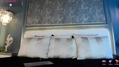 Snapshot of milagrace1 chatting on 09-16-25, 10:05 online show from 09-16-25, 10:05