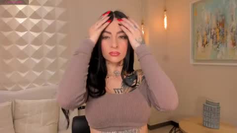 Mila  online show from 05-07-26, 11:37
