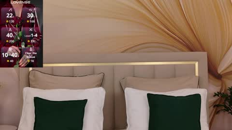 Snapshot of milaleoneli chatting on 03-25-26, 03:51 milaleoneli online show from 03-25-26, 03:51