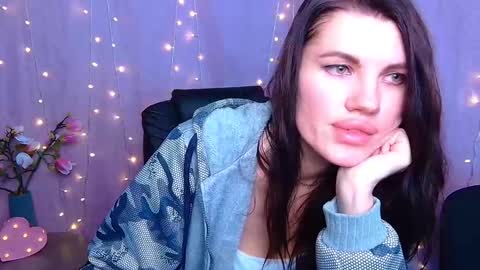 Snapshot of milaloona chatting on 02-21-26, 09:21 Milaloona online show from 02-21-26, 09:21