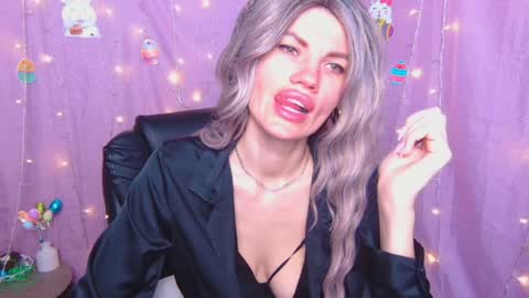 Snapshot of milaloona chatting on 04-09-26, 07:03 Milaloona online show from 04-09-26, 07:03