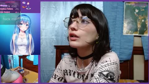 Snapshot of milalunala chatting on 02-24-25, 12:52 Mila-Lunala online show from 02-24-25, 12:52