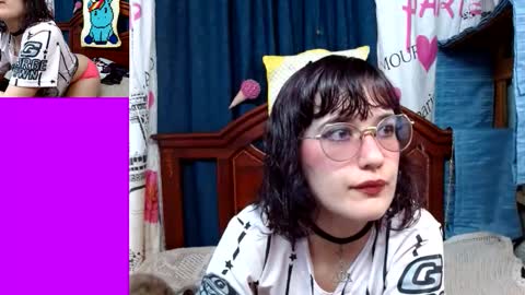 Snapshot of milalunala chatting on 09-12-25, 06:41 Mila-Lunala online show from 09-12-25, 06:41