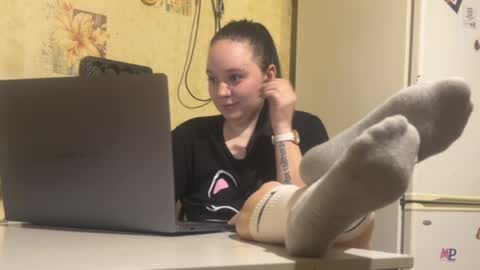 milamisss online show from 04-18-26, 07:18