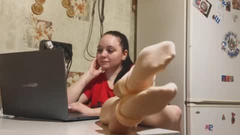 milamisss online show from 04-26-26, 07:55