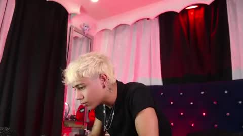 Milan Anxel online show from 07-23-26, 01:58