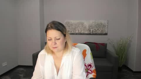 Milana online show from 01-10-25, 09:55