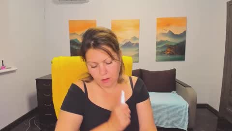 Milana online show from 09-17-25, 11:45